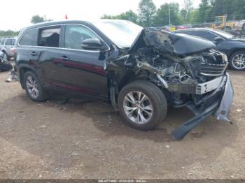  Salvage Toyota Highlander