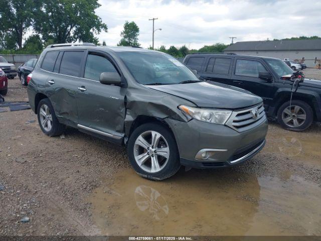  Salvage Toyota Highlander