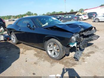 Salvage Dodge Challenger