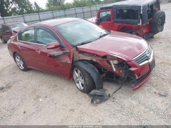  Salvage Nissan Altima