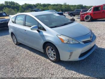  Salvage Toyota Prius v