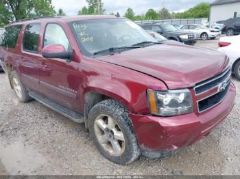  Salvage Chevrolet Suburban 1500