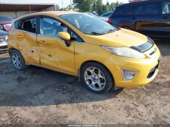  Salvage Ford Fiesta