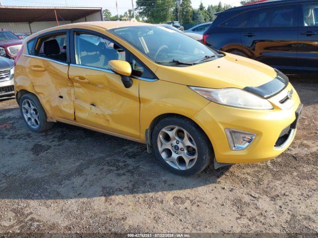  Salvage Ford Fiesta