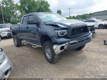  Salvage Toyota Tundra