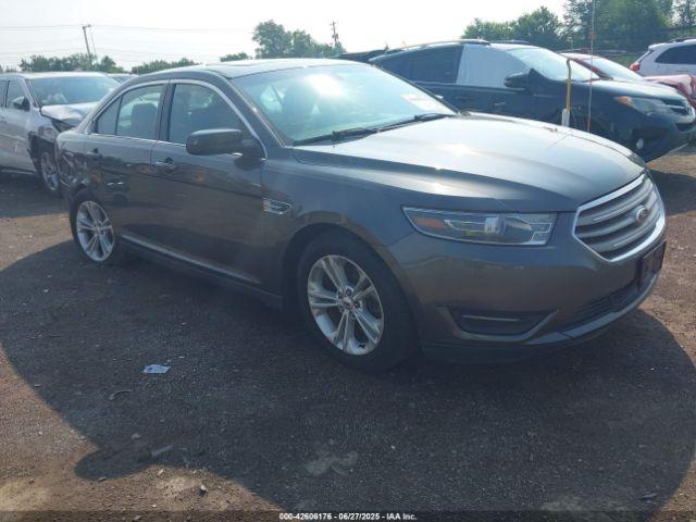  Salvage Ford Taurus