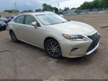  Salvage Lexus Es