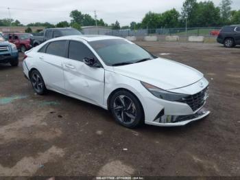 Salvage Hyundai ELANTRA
