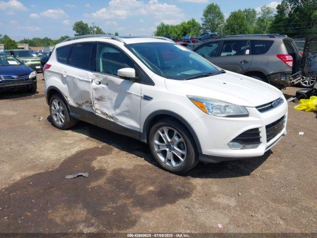  Salvage Ford Escape