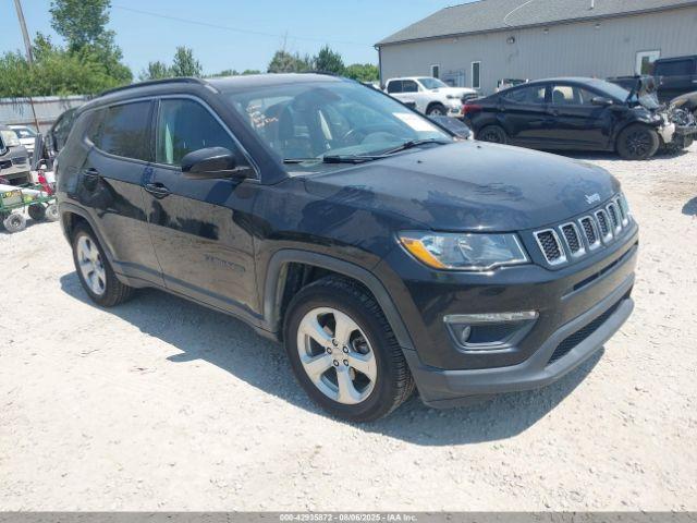  Salvage Jeep Compass