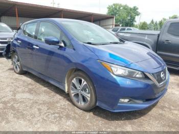  Salvage Nissan LEAF