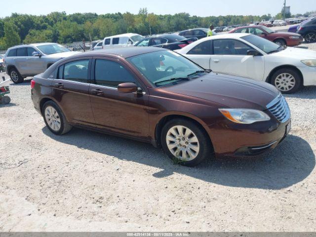  Salvage Chrysler 200