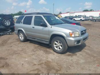  Salvage Nissan Pathfinder