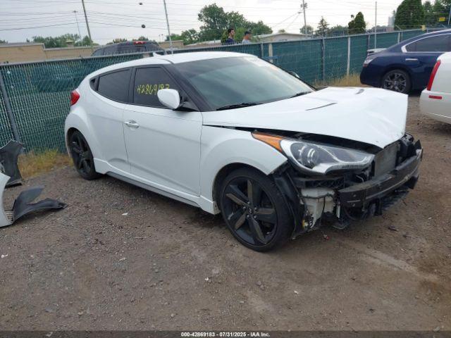  Salvage Hyundai VELOSTER