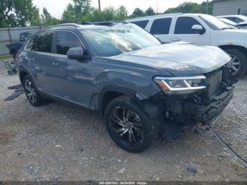  Salvage Volkswagen Atlas