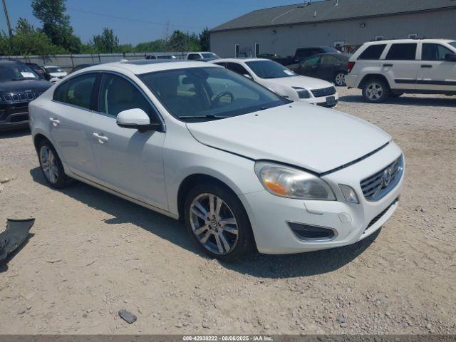  Salvage Volvo S60