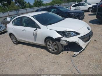  Salvage Mazda Mazda3