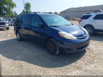  Salvage Toyota Sienna