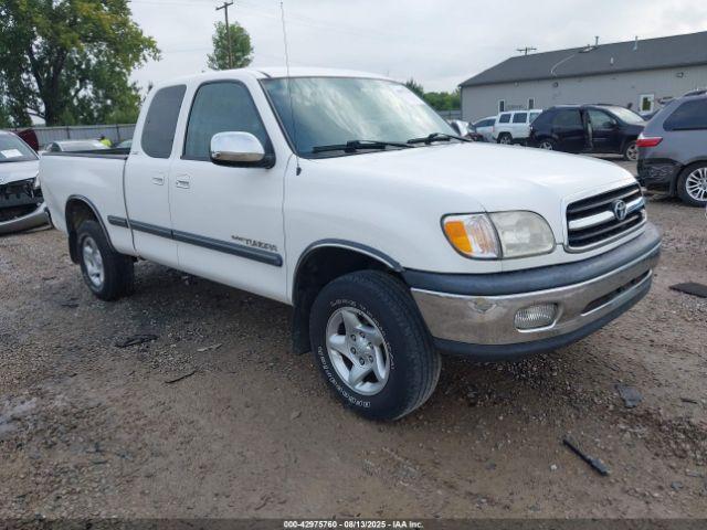  Salvage Toyota Tundra