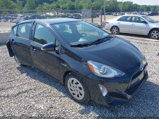  Salvage Toyota Prius c