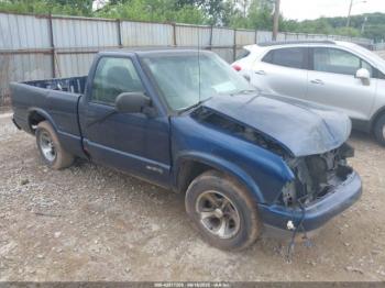  Salvage Chevrolet S-10