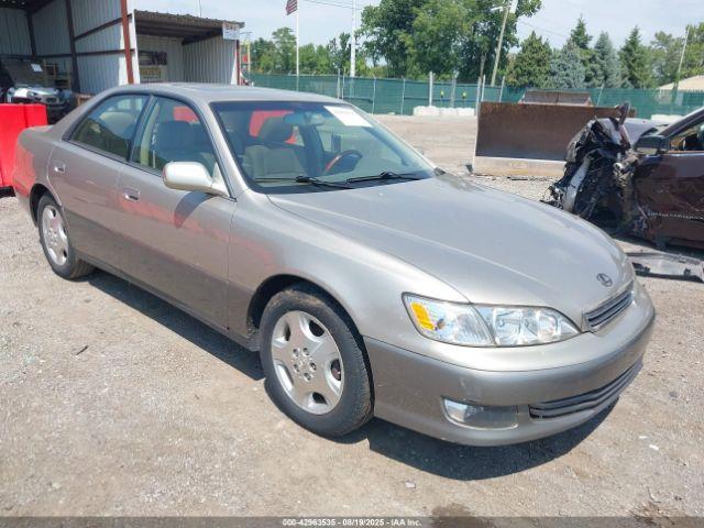  Salvage Lexus Es