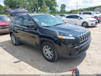  Salvage Jeep Cherokee