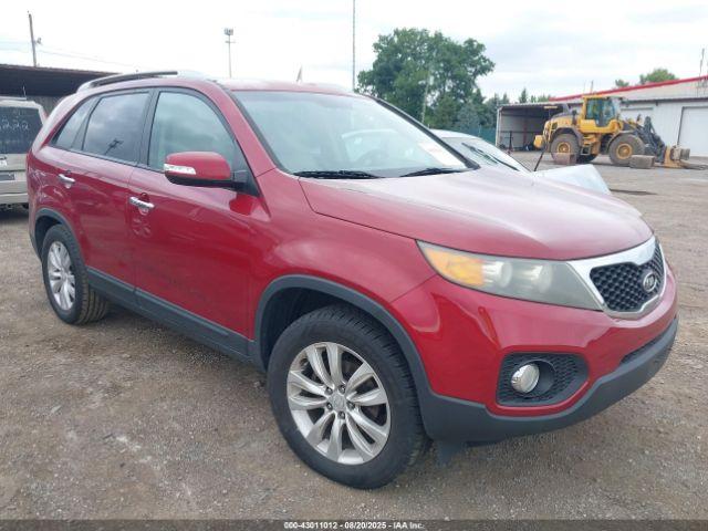  Salvage Kia Sorento