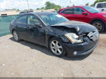 Salvage Nissan Maxima