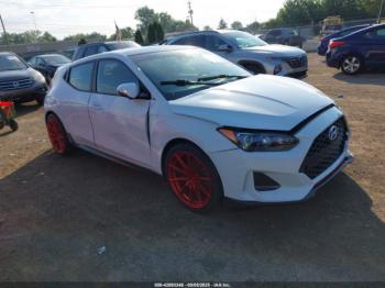  Salvage Hyundai VELOSTER