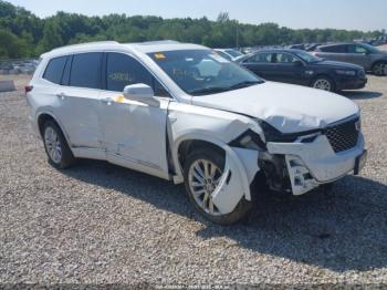  Salvage Cadillac XT6