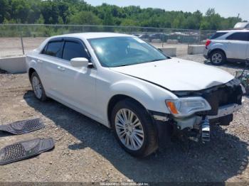  Salvage Chrysler 300