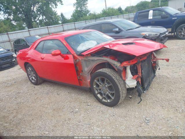  Salvage Dodge Challenger