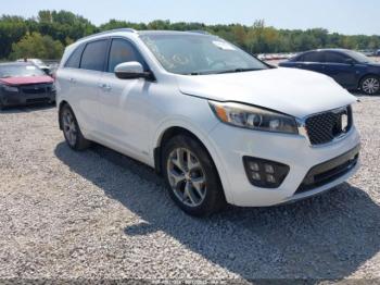  Salvage Kia Sorento