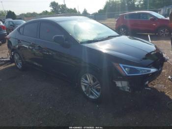  Salvage Hyundai ELANTRA