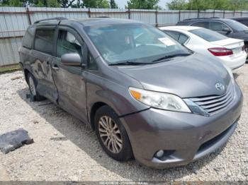  Salvage Toyota Sienna