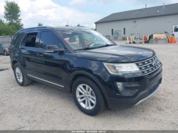  Salvage Ford Explorer