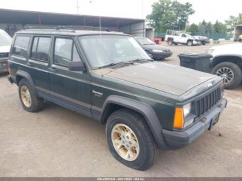  Salvage Jeep Cherokee