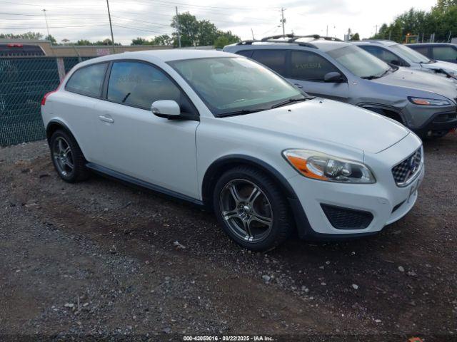  Salvage Volvo C30