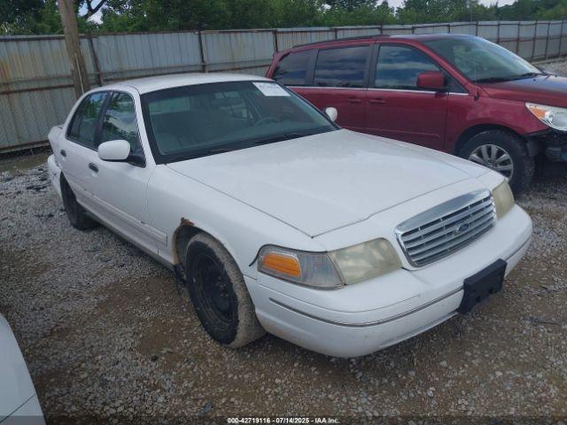  Salvage Ford Crown Victoria