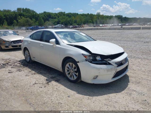  Salvage Lexus Es