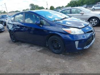  Salvage Toyota Prius