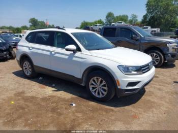  Salvage Volkswagen Tiguan