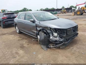  Salvage Volkswagen Passat