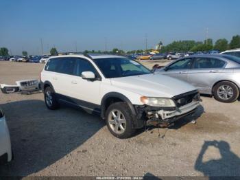  Salvage Volvo XC70
