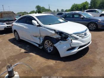  Salvage Hyundai SONATA