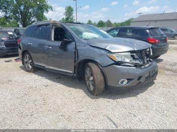  Salvage Nissan Pathfinder