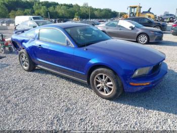  Salvage Ford Mustang