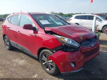  Salvage Hyundai TUCSON