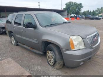  Salvage GMC Yukon